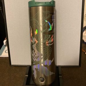 Insulated Siren Iridescent tumbler